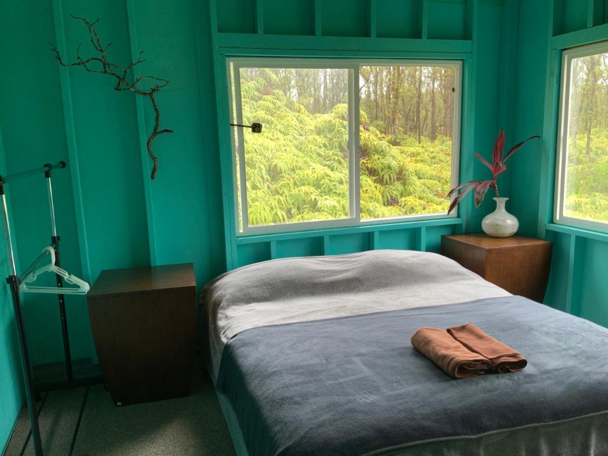 Simple Rustic Studio Deluxe Bed In Tropical Fruits Garden Hotel Mountain View Kültér fotó