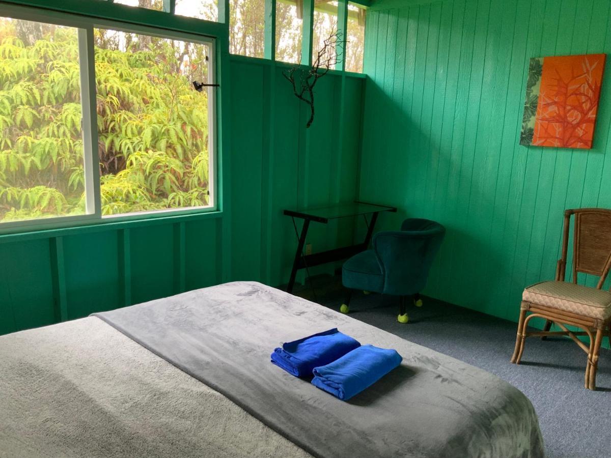 Simple Rustic Studio Deluxe Bed In Tropical Fruits Garden Hotel Mountain View Kültér fotó